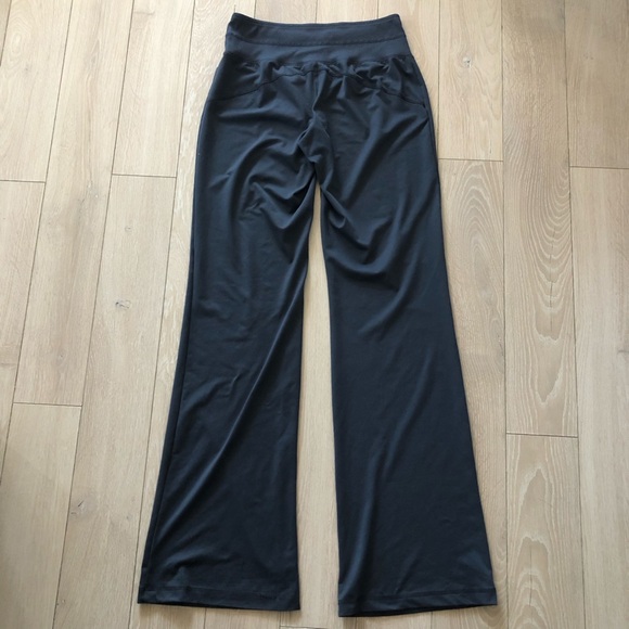 Mizuno Elite Lightweight Performance Flare Pants in Grey Size M Long - Picture 4 of 12